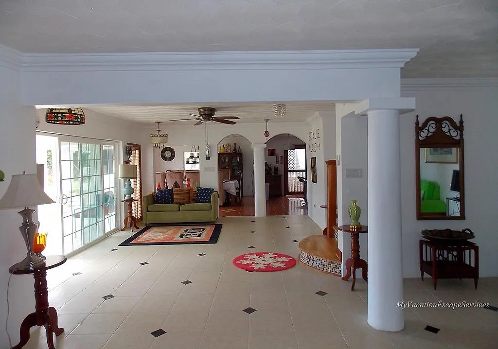 Royal Vista Villa Duncans ジャマイカ